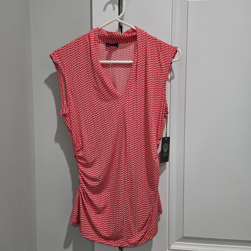Vince Camuto Women's Red Patterned Top